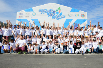 Фотография к новости: Велопробег и разминка: Казахстанцы отметили Международный олимпийский день