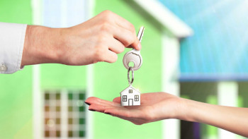 Фотография к новости: Около 2 тысяч семей военнослужащих получили квартиры по спецпрограмме ЖССБК 