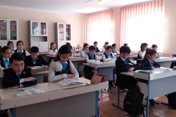 Фотография к новости: Как привлечь педагогов-мужчин в школы, рассказал актюбинский аксакал 