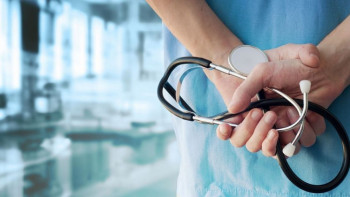 Фотография к новости: Детали смерти астанчанки после укуса комара будут изучать полицейские – Биртанов