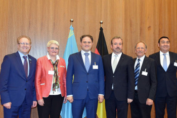 Фотография к новости: Немецкий язык планируют преподавать для первоклассников в Казахстане