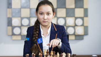 Фотография к новости: Казахстанская шахматистка стала пятой на мировом шахматном турнире