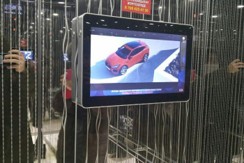 Фотография к новости: Рекламные мониторы в лифтах Астаны следят за правопорядком