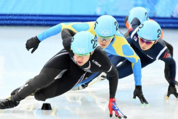 Фотография к новости: Казахстанские шорт-трекисты прошли в четвертьфинал Олимпиады-2018