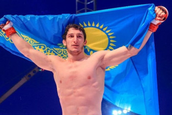 Фотография к новости: Международная федерация ММА признала казахстанскую