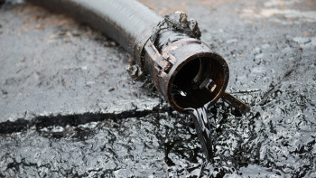 Фотография к новости: Дело по хищению нефти в Актобе: Главари транснациональной ОПГ выступили в суде