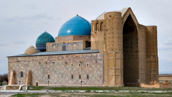 Фотография к новости: Ряд областных управлений переедут в Туркестан