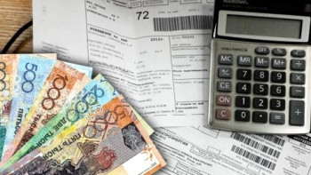 Фотография к новости: Закон "О статусе педагога": сельским учителям просят поднять компенсацию за комуслуги