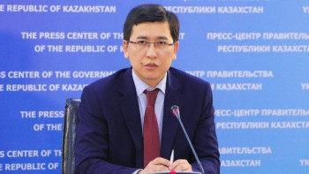 Фотография к новости: Асхат Аймагабетов: Елбасы ставит задачу возвышения страны на высоту всемирного познания