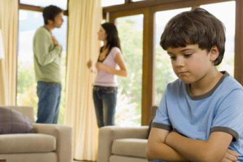 Фотография к новости: Ежегодно тысячи казахстанских отцов и матерей лишают родительских прав