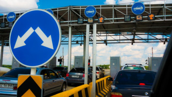 Фотография к новости: Названы участки автодорог, которые станут платными в РК до 2020 года 