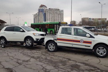 Фотография к новости: Новые эвакуаторы вышли на дороги Алматы