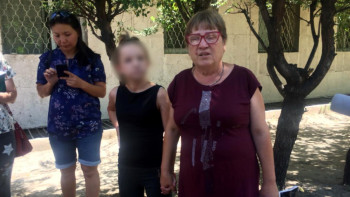 Фотография к новости: Против матери Дианы, которая издевалась над дочерью, возобновили дело