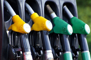 Фотография к новости: Запрет на импорт российского бензина не вызовет роста цен – Бозумбаев