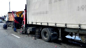 Фотография к новости: Два человека скончались в результате ДТП на трассе Карагандинской области