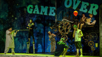 Фотография к новости: Спектакль "Маленький принц" в Астане: детская игра или сказка для взрослых