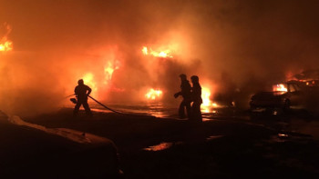 Фотография к новости: Больше 40 автомобилей сгорело на штрафстоянке Шымкента 