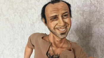 Фотография к новости: Кукольную копию Адриано Челентано изготовила рукодельница из Усть-Каменогорска