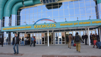 Фотография к новости: Свыше 1 млн 200 тыс. туристов побывали в МЦПС "Хоргос" за год