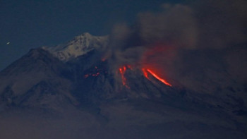 Фотография к новости: На Камчатке началось извержение вулкана Шивелуч