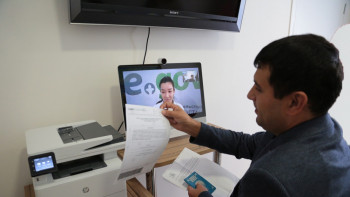 Фотография к новости: За две минуты казахстанцы смогут получить справки eGov в Москве