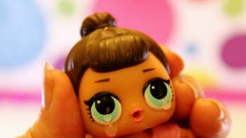 Фотография к новости: Куклы LOL признали опасными для казахстанских детей