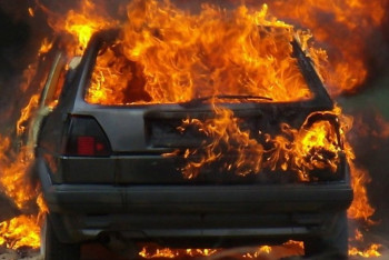 Фотография к новости: Труп сгоревшего в авто мужчины обнаружен на трассе в Жамбылской области