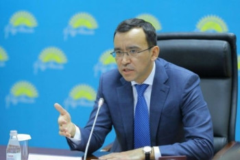 Фотография к новости: Мы выявим всех, кто затягивает с выполнением президентских инициатив - Ашимбаев