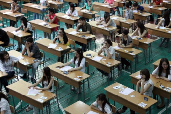 Фотография к новости: Очень хороший педагог - гороно о смерти учительницы на пробном ЕНТ в Уральске