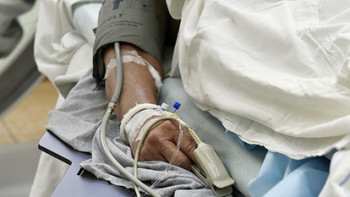 Фотография к новости: Двое рабочих скончались в больнице после взрыва на нефтебазе в Актобе