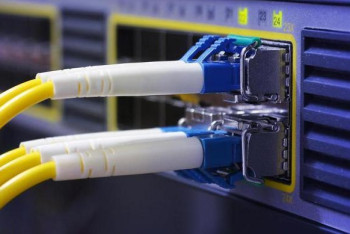 Фотография к новости: Мы бедно живём, а платим за связь огромные деньги – депутат раскритиковал "Казахтелеком"