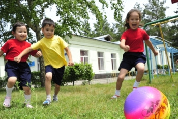 Фотография к новости: Сократить количество пришкольных лагерей намерены в Алматинской области