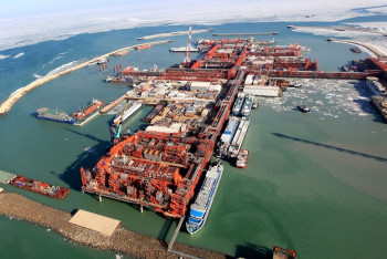 Фотография к новости: Есимов договорился продлить срок погашения кредита, взятого для Кашагана