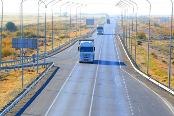Фотография к новости: Водители жалуются на «слишком хорошую» трассу Западная Европа – Западный Китай