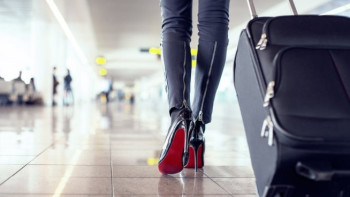 Фотография к новости: Казахстанка пыталась вылететь в Турцию по паспорту сестры 