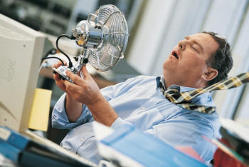 Фотография к новости: Штормовое предупреждение из-за жары объявлено в Казахстане