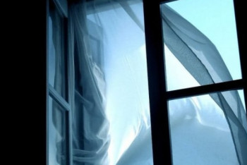 Фотография к новости: Вытащили с того света – врачи о выжившей после падения с высотки в Балхаше 