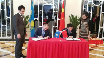 Фотография к новости: Количество грузовых перевозок между Казахстаном и Китаем увеличилось на 38%