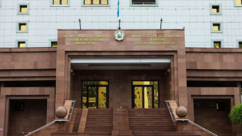 Фотография к новости: МОН продолжает работу по снижению формальной нагрузки на учёных