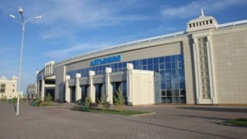 Фотография к новости: Контрабандные автозапчасти и запчасти к гаджетам на 96 млн тенге обращены в доход государства