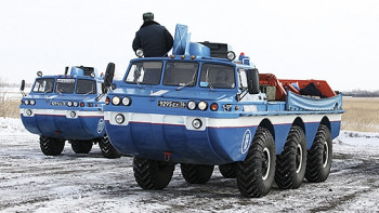 Фотография к новости: Поисково-эвакуационные машины-амфибии России выехали в район посадки корабля "Союз"