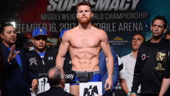 Фотография к новости: Если публика захочет, мы сделаем третий бой – Альварес