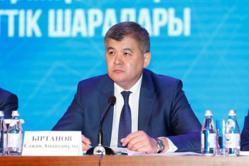 Фотография к новости: Зарплата казахстанских медиков вырастет до 113 тысяч тенге