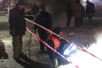 Фотография к новости: Аварию в "Таугуль" коммунальщики Алматы устраняли всю ночь 