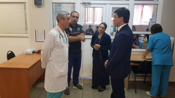 Фотография к новости: Шансы 50 на 50 – алматинский бизнесмен о состоянии сбитого на ВОАД ребёнка