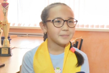 Фотография к новости: Быстрее калькулятора считает девочка из Актау