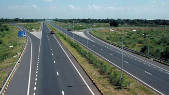 Фотография к новости: В тестовом режиме начнут взимать плату на трёх казахстанских трассах в сентябре