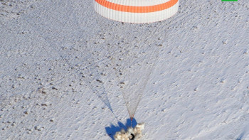 Фотография к новости: Космонавты МКС вернулись на Землю после длительной экспедиции