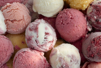 Фотография к новости: Причину массового отравления мороженым в Шымкенте назвали в Минздраве