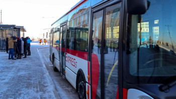 Фотография к новости: В Астане на матч "Барыс"- "Торпедо" будут поданы шаттл-басы